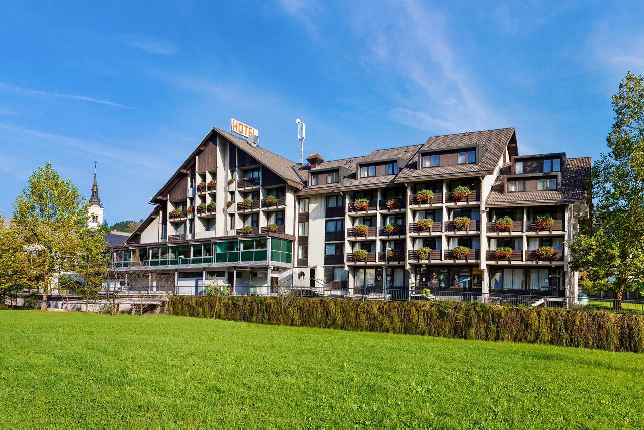 Prenocisca Cerkno Hostel Exterior photo